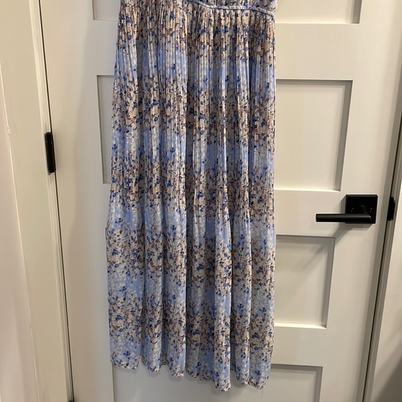 Medium Maison Jules Maxi Dress - Picture 3 of 5